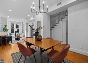 Dining - Delightful 2-bedroom Elegant Townhome in the Heart of DC! (Washington)