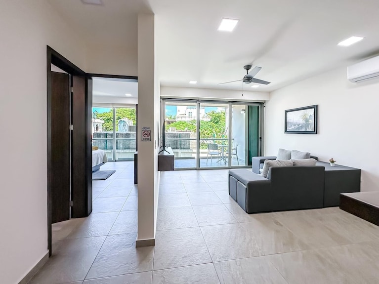 Prime Downtown 1 Br W/ Rooftop Infinity Pool - Isla Mujeres