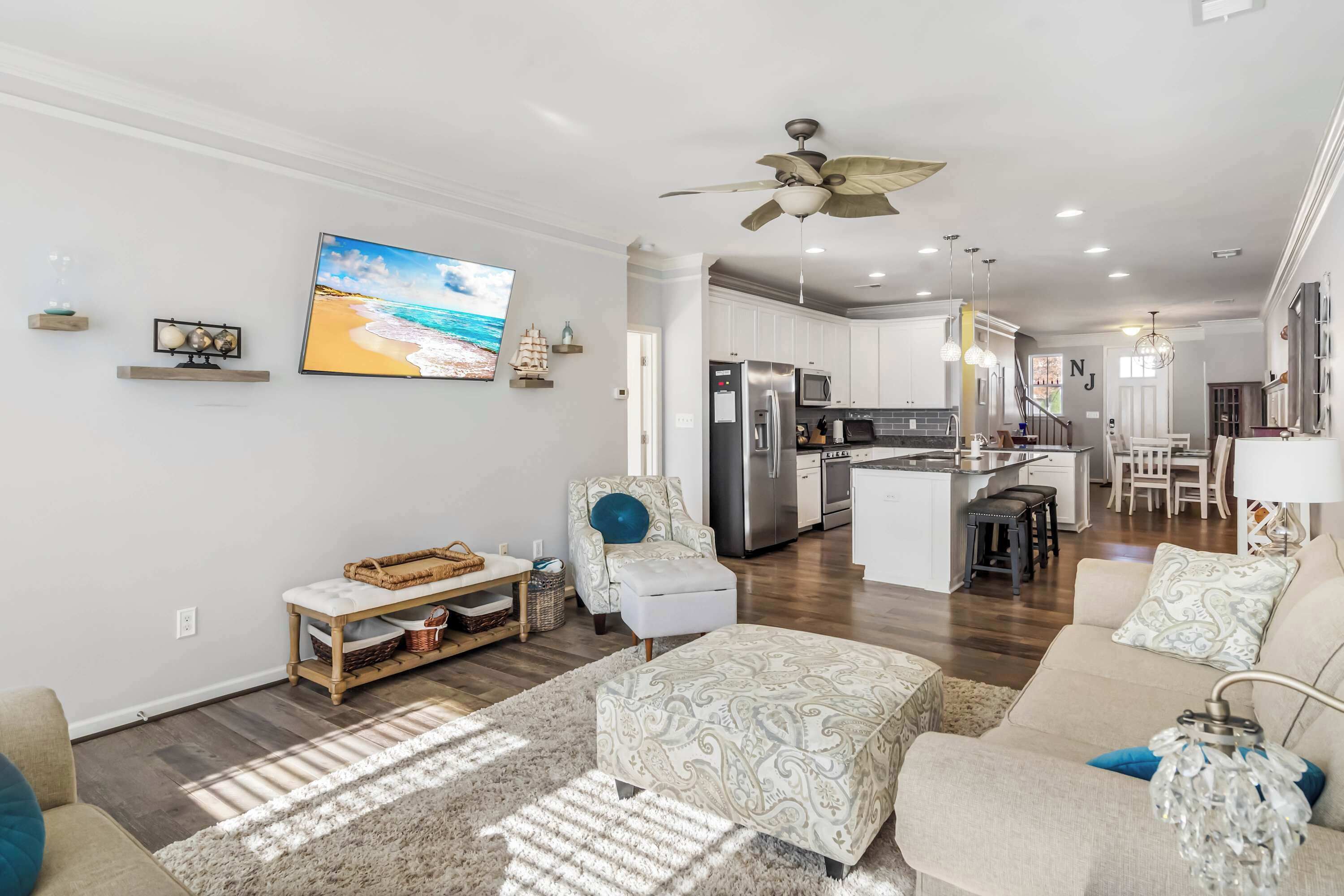 Townhome, Multiple Beds, Patio, Garden View (Old Canal Getaway) | Living area