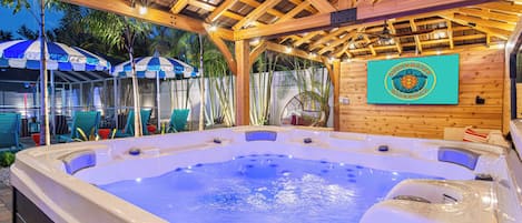 Bain à remous intérieur