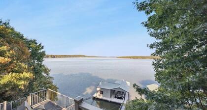 Quiet location on Lake Hudson. Waterfront, large dock with slip,