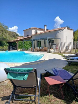 Piscine extérieure