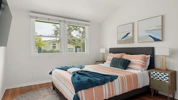 4 bedrooms, WiFi, bed sheets
