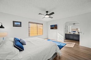 4 chambres, bureau, fer et planche Ă repasser, accĂšs au Wi-Fi (inclus)