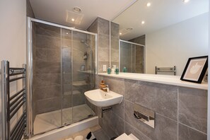 Bidet