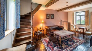 House | Living room - Charming Holiday Home With Garden (Dinant)
