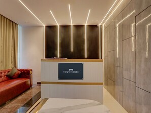 House | Reception - Collection O De Alphabet Hotel Ecil (Hyderabad)