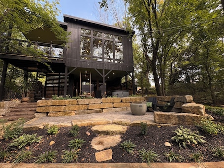 テラス / パティオ. The Pair Tree BnB A Romantic Retreat in the trees
