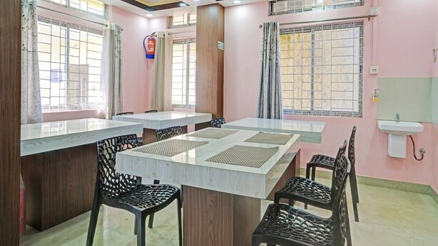 Unclassified image, 1 of 33, button - Super Hotel O Chandmari Guwahati (Guwahati)