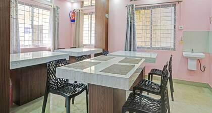 Super Hotel O Chandmari Guwahati