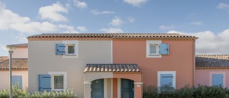 House | Exterior
