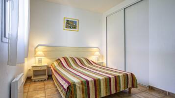 Rumah | 2 kamar tidur dan setrika/meja setrika