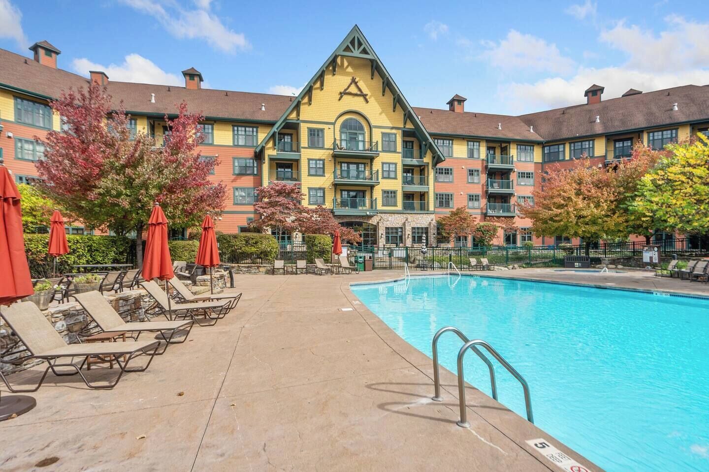 Udendørs pool, opvarmet pool