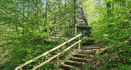 Charming Chalet in Durby With Patio