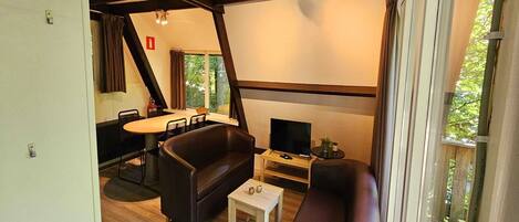 Chalet | Living area