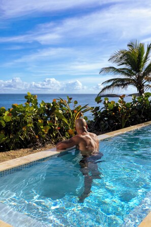 Alberca al aire libre 