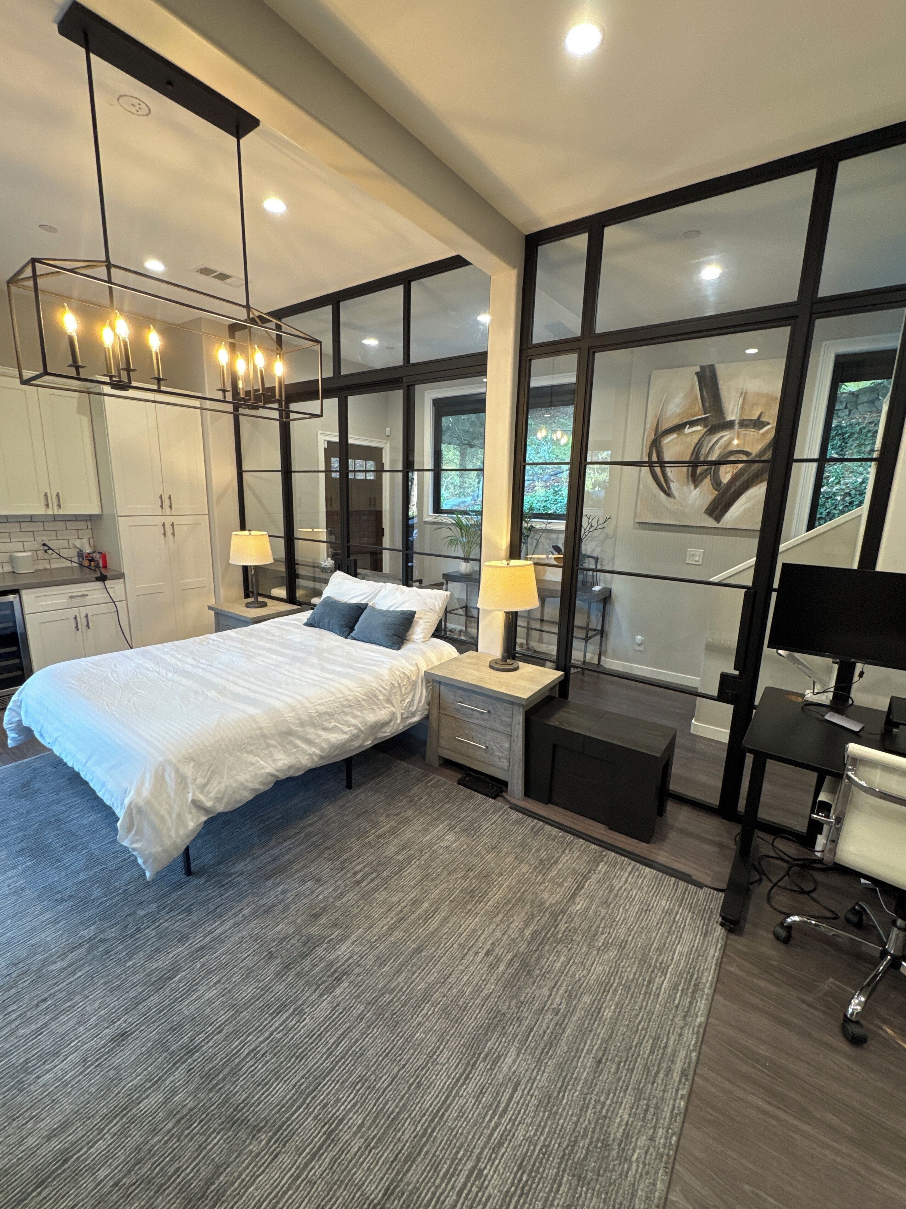 Schreibtisch, Bügeleisen/Bügelbrett, kostenloses WLAN, Bettwäsche