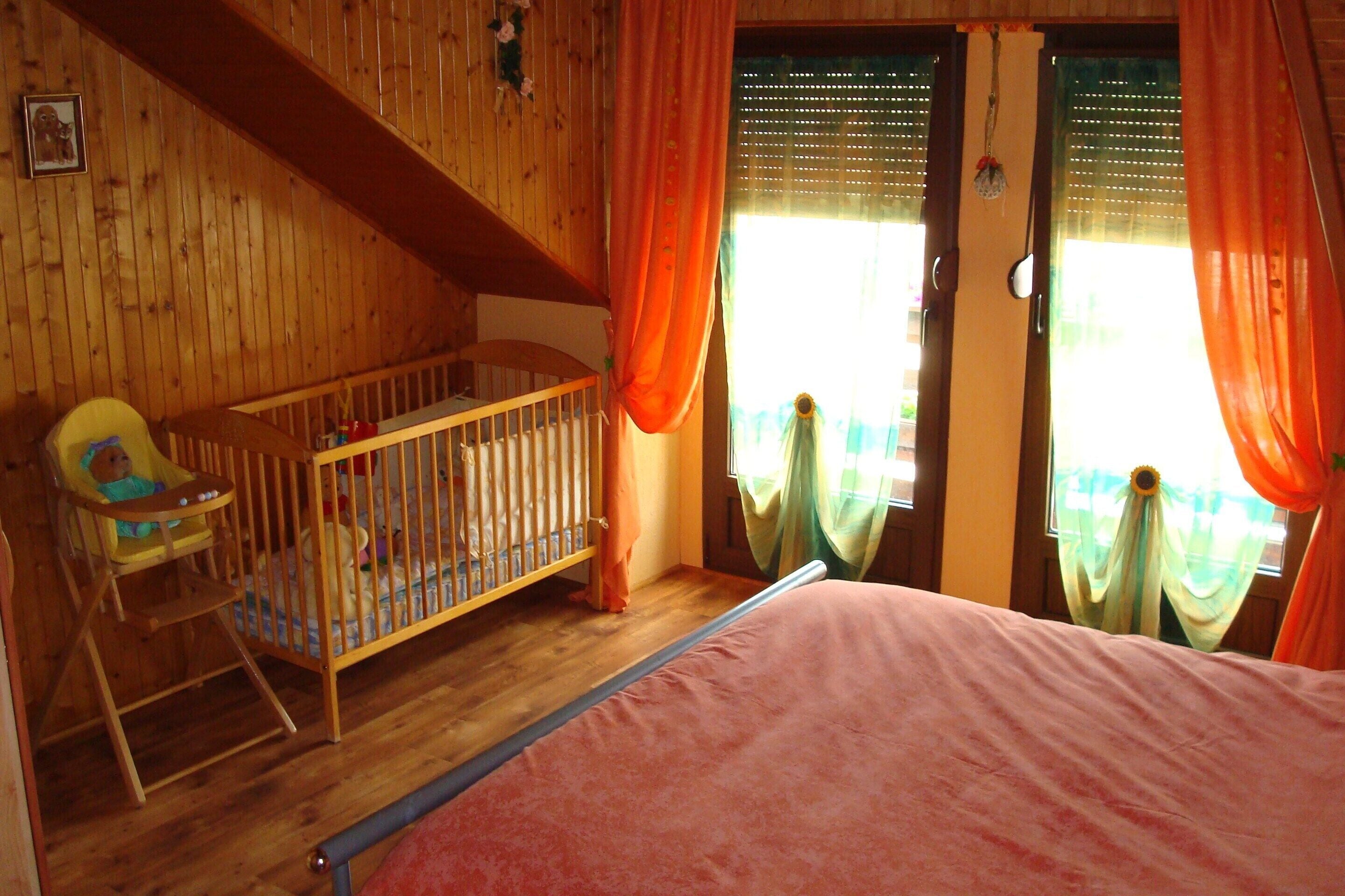 Cottage | 2 bilik tidur, dilengkapkan perabot secara berasingan 