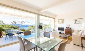 Dining - Apartment in Cannes With Sea View Terrace (Cannes)