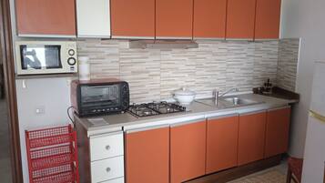 Mikrowelle, Ofen, Herdplatte