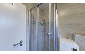 Bathroom - Doppelhaushalfte in Burhave (Butjadingen)