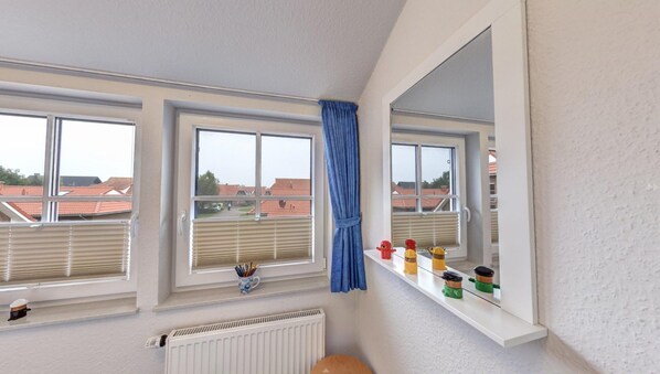 Apartment | 2 bedrooms, individually furnished - Doppelhaushalfte in Burhave (Butjadingen)