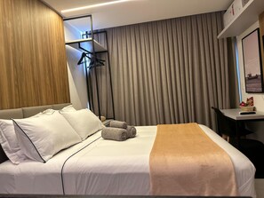Iron/ironing board, Internet, bed sheets - Beachfront Flat - Beachfront Building Breeze 317 Algodão Flats (JOÃO PESSOA)