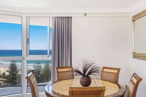 Dining - Oceanfront Peninsula Apartment, Surfers Paradise (Surfers Paradise)