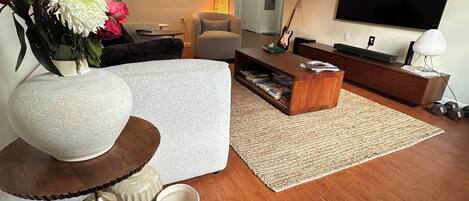 Smart TV, computer monitors, printers