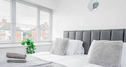 CozyRetreat|Parking|Contractor|Professional|Family