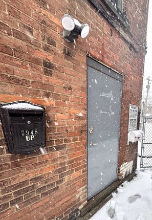 تفاصيل الفندق من الخارج