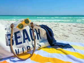 Beach nearby - Walk to Rosemary, Resort Pool, Bikes, Beach Gear (Panama City Beach)