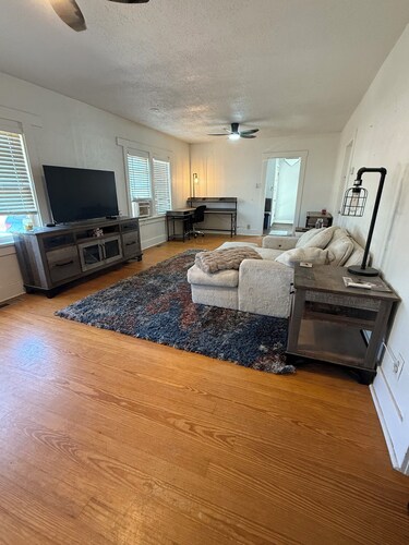 Charming Stock Show Retreat & Horse Paradise 20 minutes north of Denver