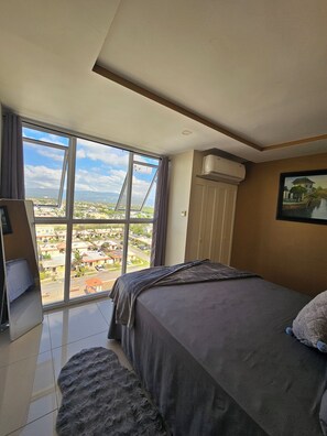 2 makuuhuonetta, silitysrauta/-lauta, Wi-Fi