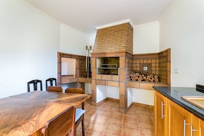 Dining - Casa da Georgina by Galmi (Calheta (Madeira))