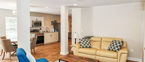 TV, fireplace, offices