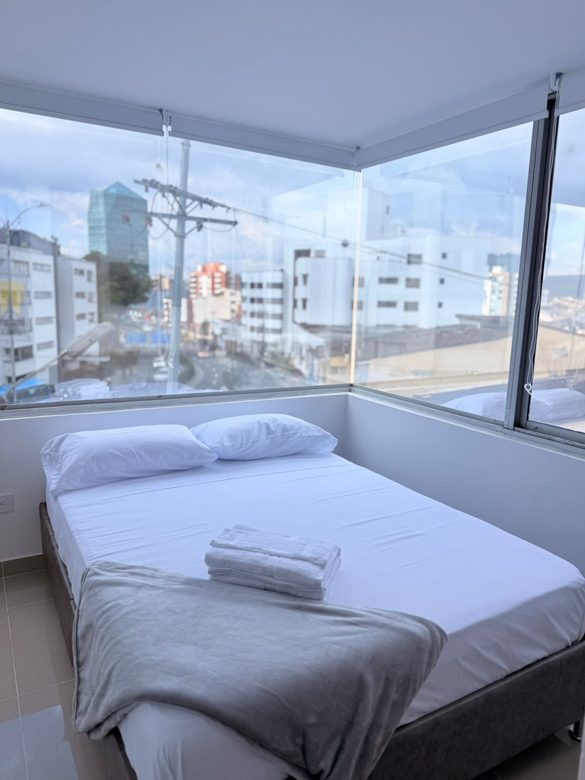 Comfort Double Room, Mountain View | Desk, laptop workspace, blackout drapes, free WiFi