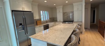 Fabulous 6-bedroom house with AC in charming Fruit Heights