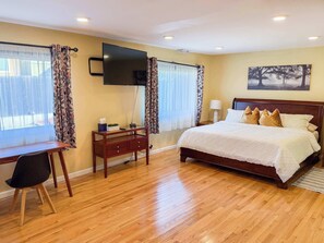 3 bedrooms, iron/ironing board, travel cot, WiFi - Beautiful Home Near Silicon Valley (San Leandro)