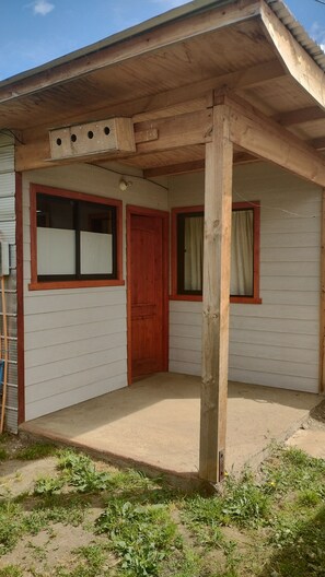 Exterior detail - Mini house (Futrono)