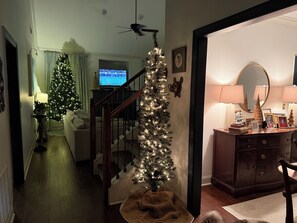 Lobby - Cozy 4-bedroom house in Oxford for National Playoff Game (Oxford)