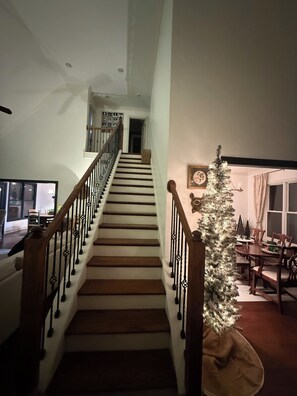 Interior - Cozy 4-bedroom house in Oxford for National Playoff Game (Oxford)