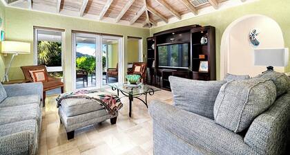 Charming 3-bedroom 3- bath Ocean-view house in sunny Nassau