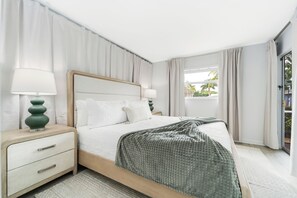 Room - Emerald Oasis Naples • Luxury Stay by 5th Ave (Naples)