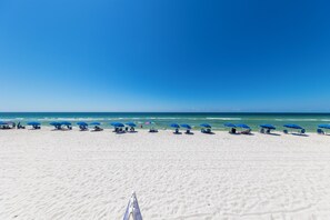 Vlak bij het strand