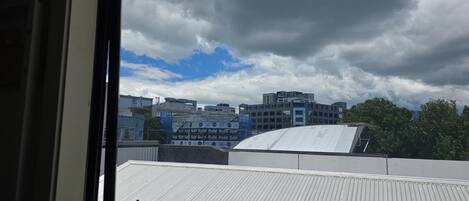 Pemandangan dari hartanah