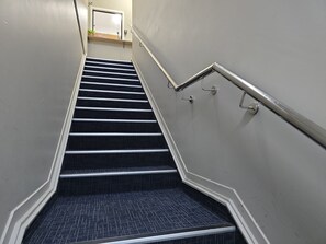 内部エントランス