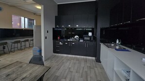 Unclassified image, 3 of 37, button - SpinCity Lodge Auckland (Auckland)