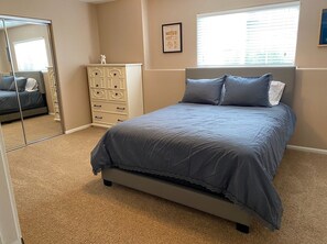 4 Schlafzimmer, Bügeleisen/Bügelbrett, WLAN, Bettwäsche