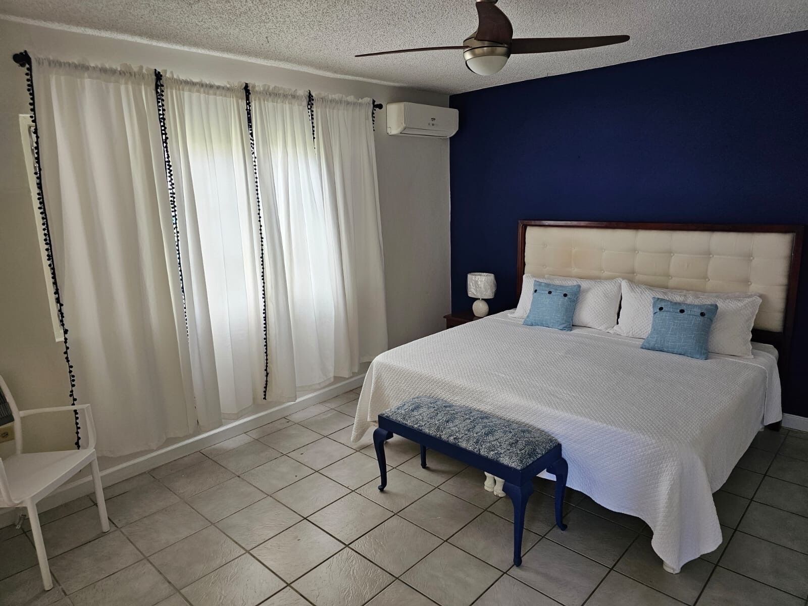 Bügeleisen/Bügelbrett, WLAN, Bettwäsche